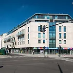 Avesa Luxury Apartments By Wawel Castle
